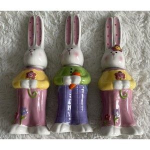 Set Of 3 Easter Bunny Spreadable 6.5” Knife Keepers. Unbranded.